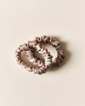 Zestaw jedwabnych gumek do włosów The Mini Scrunchie Luãre BEBE Concept