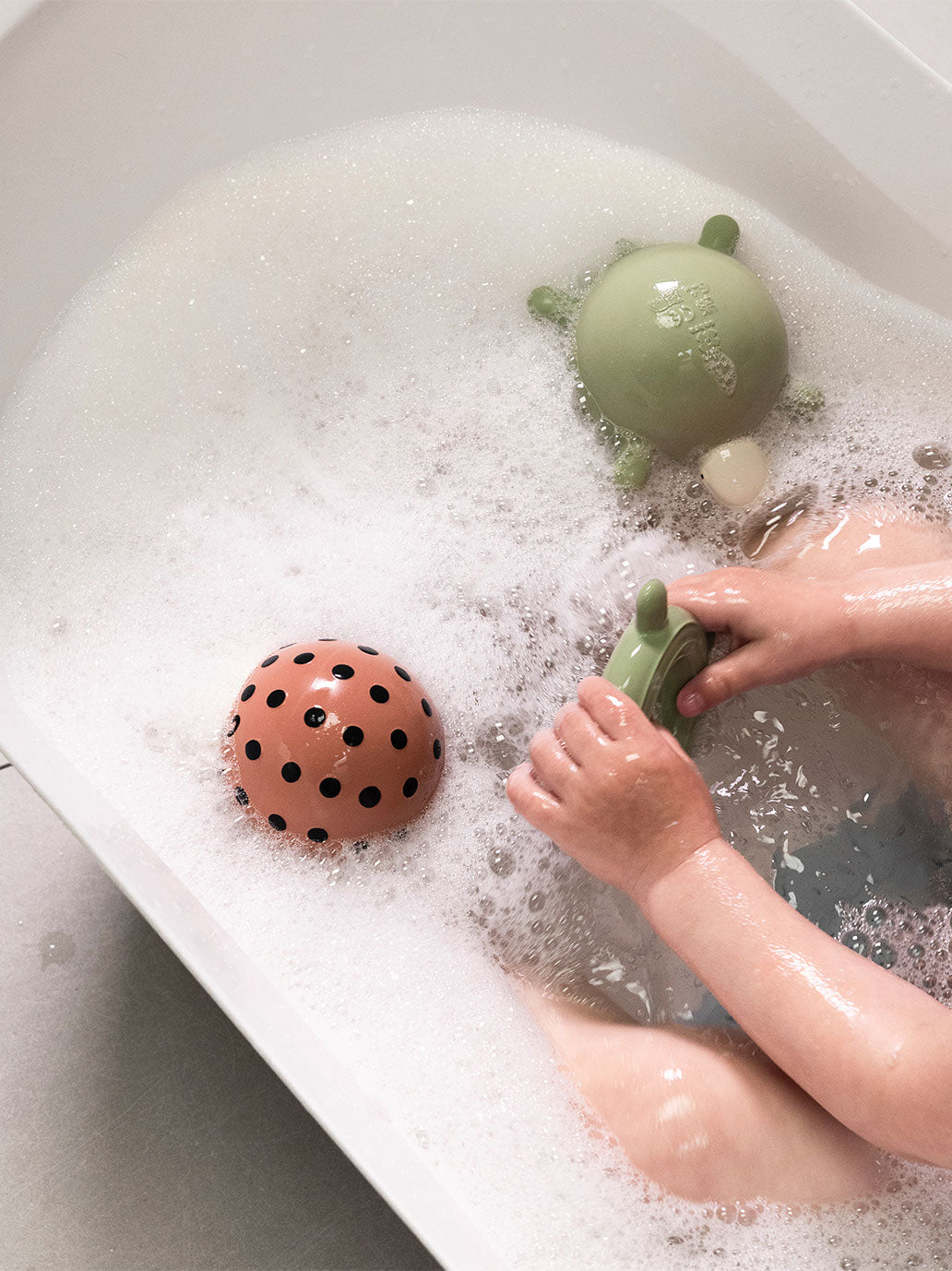 Gumowa piłka do kąpieli Bath Ball Sebra BÉBÉ Concept