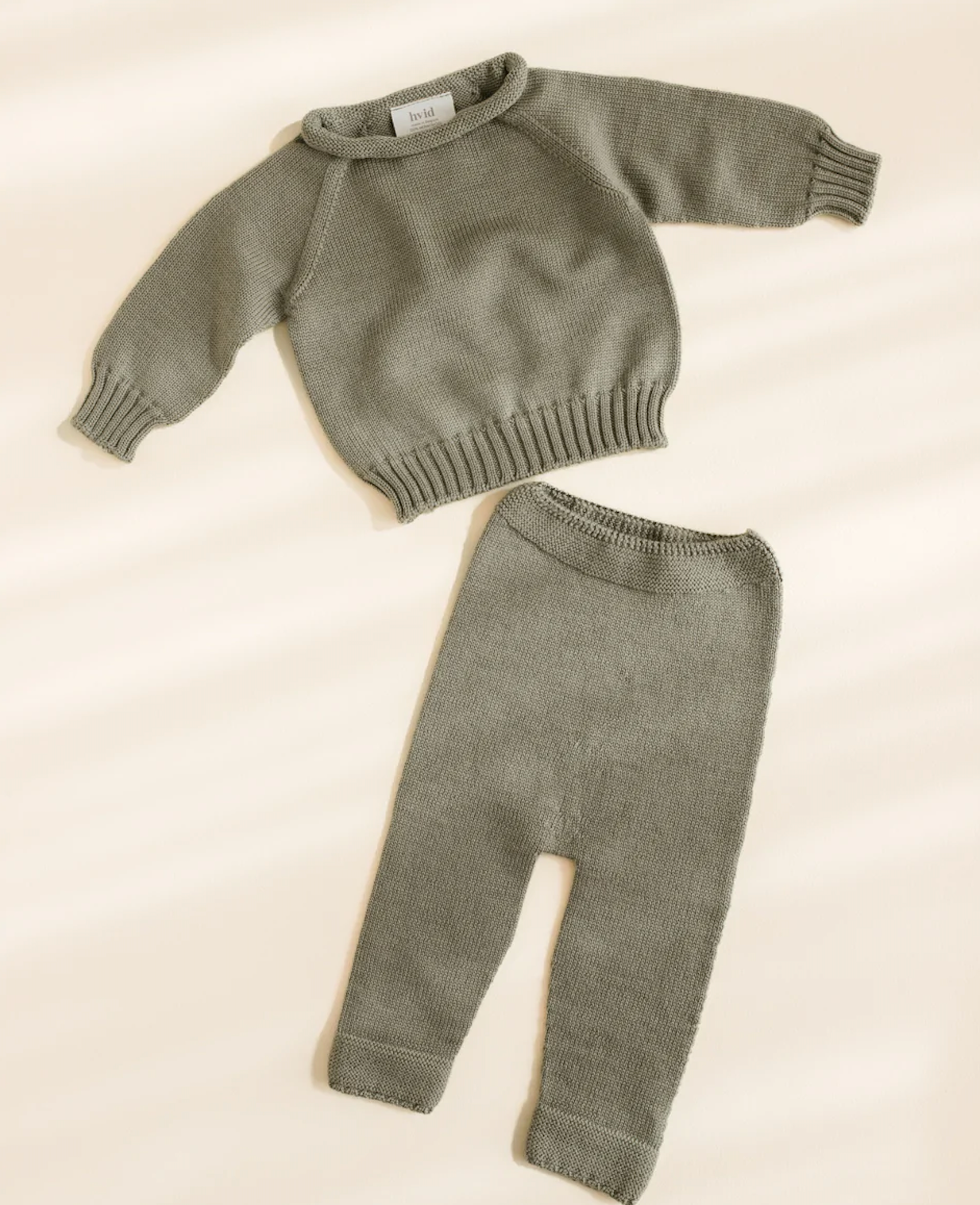 Bezszwowy sweterek z wełny merino Georgette Hvid BÉBÉ Concept