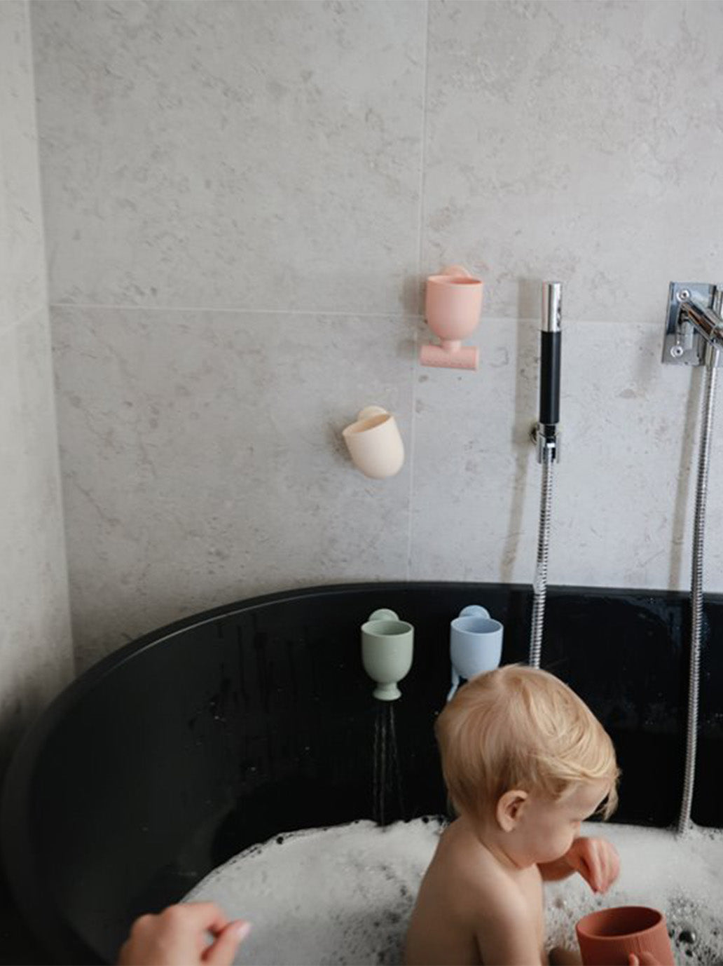 Pour And Play Bath Set