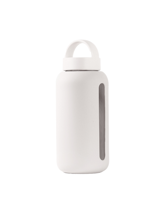 OUTLET Szklana butelka do monitorowania dziennego nawodnienia Mama Bottle White