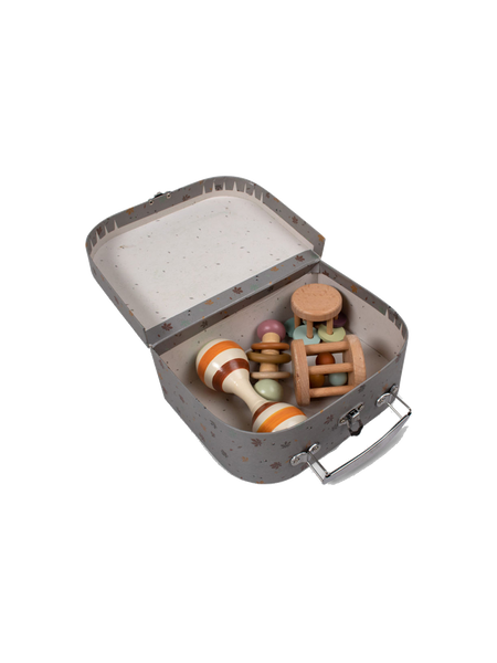 Drewniane zabawki sensoryczne w walizce