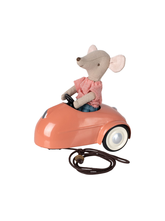 Samochodzik dla myszek na sznurku