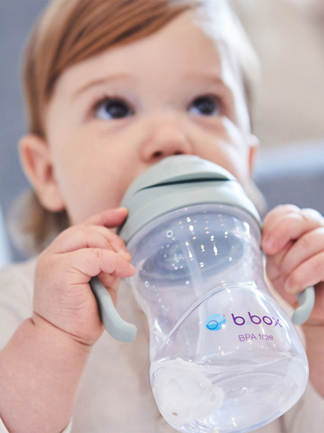 Bidon niekapek z rurką B.Box BÉBÉ Concept