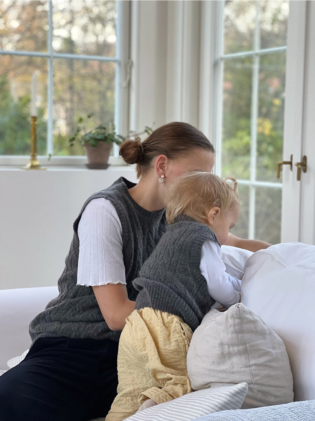 Kamizelka Meri Vest z wełny i kaszmiru HOLMM BÉBÉ Concept