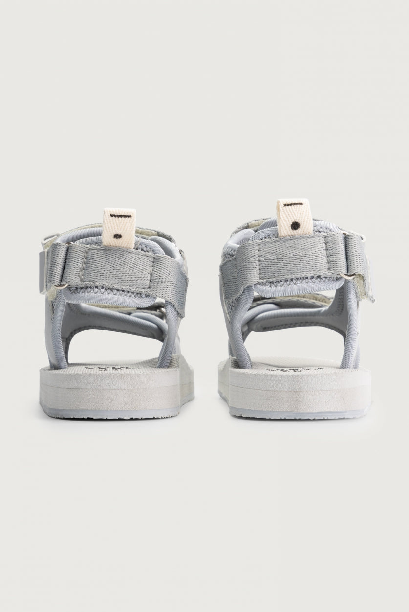 Lekkie sandały zapinane na rzep Strap Sandals GRAY LABEL BÉBÉ Concept