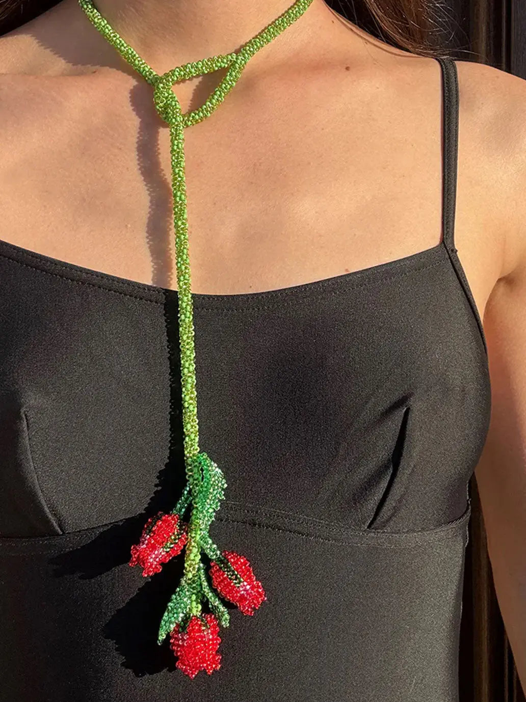 Naszyjnik z koralików Three Roses Necklace Amori Mori BEBE Concept