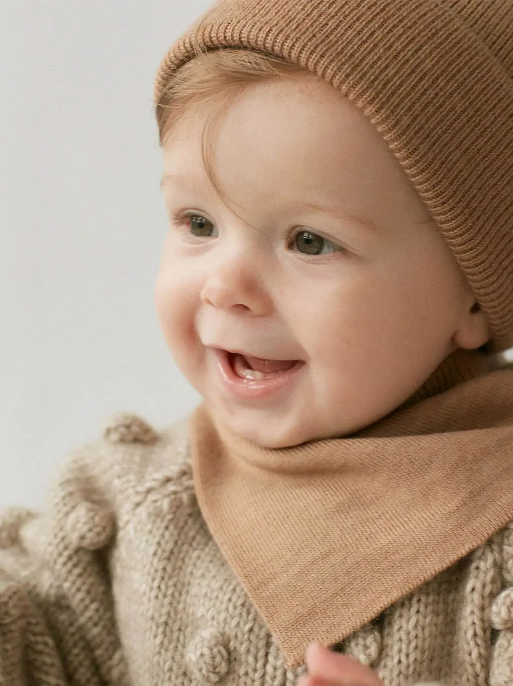Bandana z wełny merino Fine Mille Family BEBE Concept