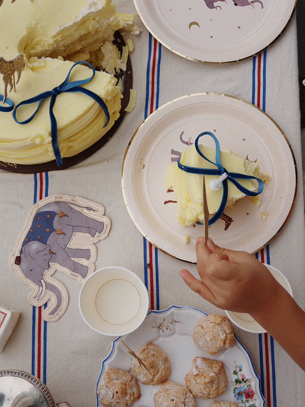 Zestaw ozdób urodzinowych Party Kit Konges Slojd BÉBÉ Concept