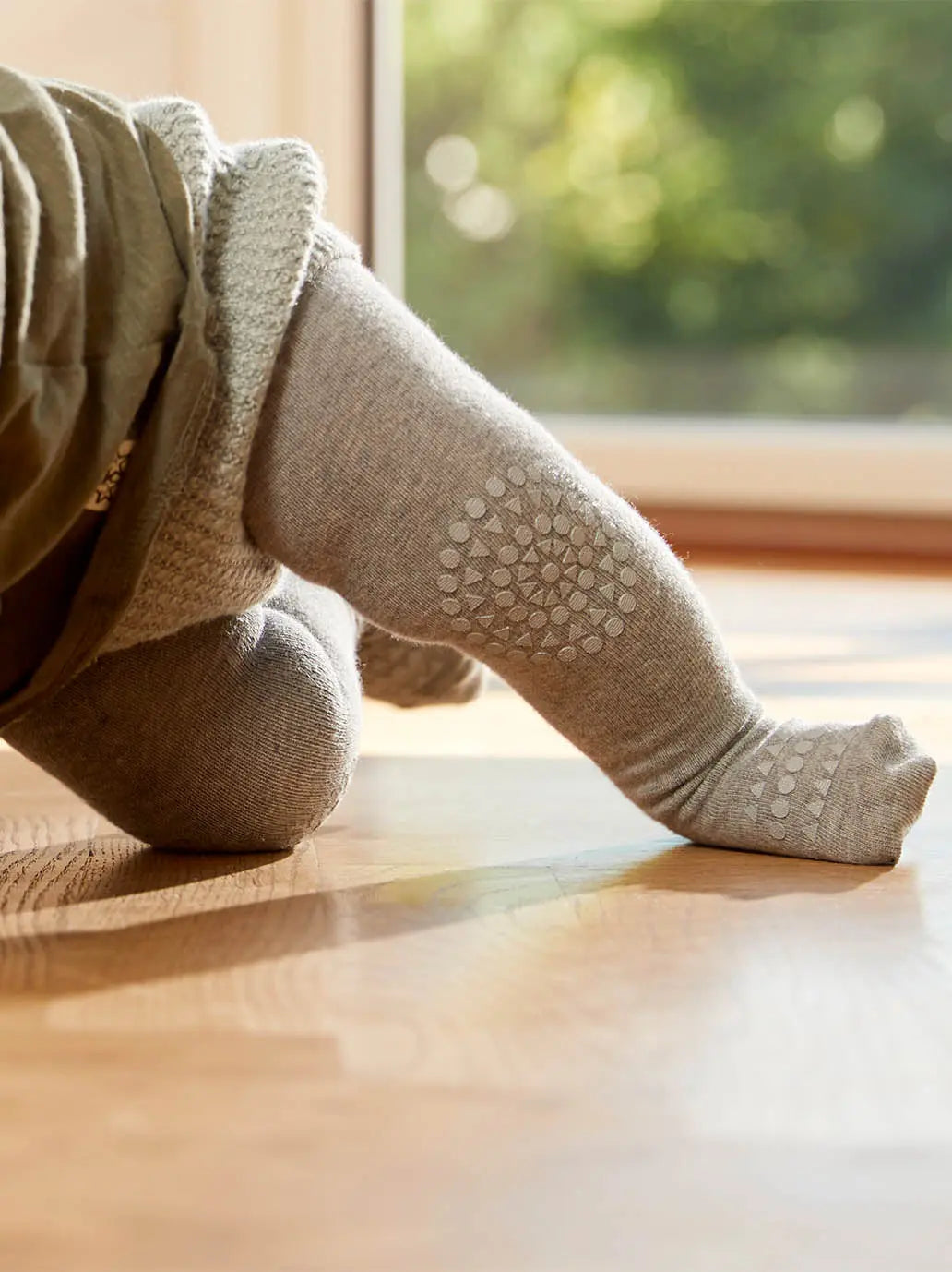 rajstopy antypoślizgowe do raczkowania Go baby go BÉBÉ Concept