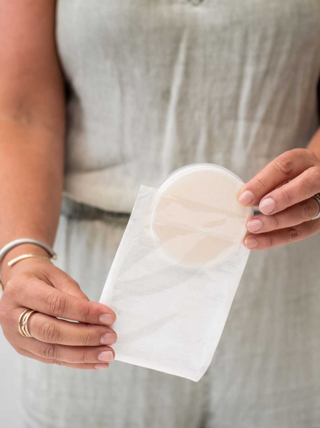 Żelowe kompresy chłodzące na sutki Soothies Lansinoh BÉBÉ Concept