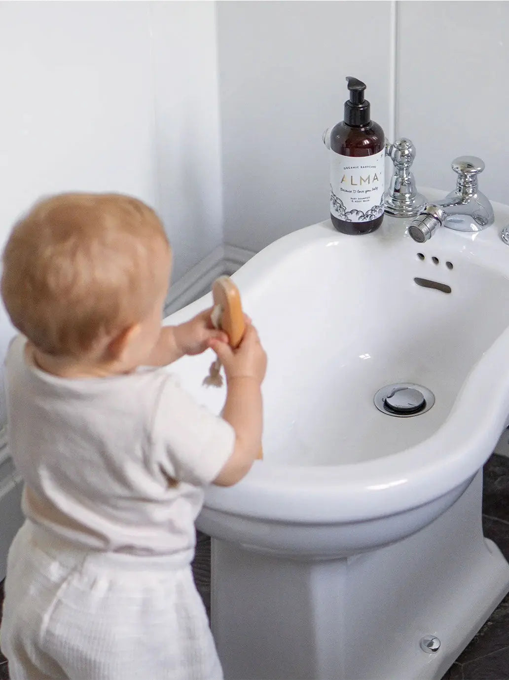 Delikatny żel do ciała i włosów Alma BÉBÉ Concept