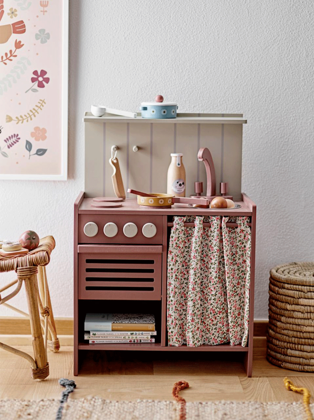 Drewniana zabawkowa kuchenka Pippi Mini Stove Bloomingville BÉBÉ Concept