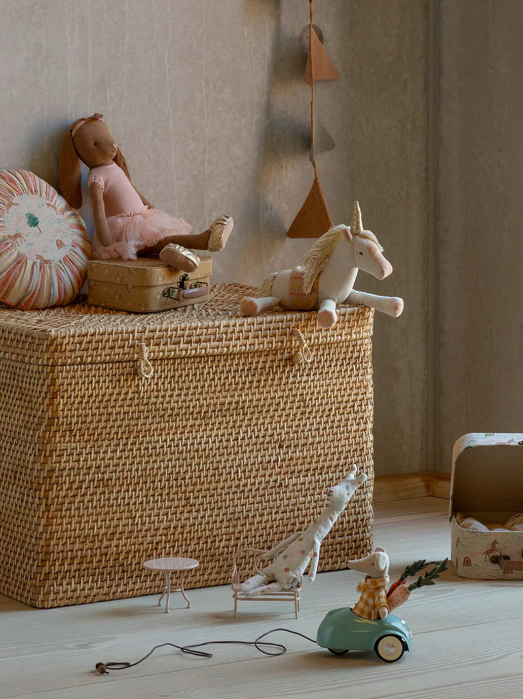 Okrągła poduszka dekoracyjna Maileg BÉBÉ Concept