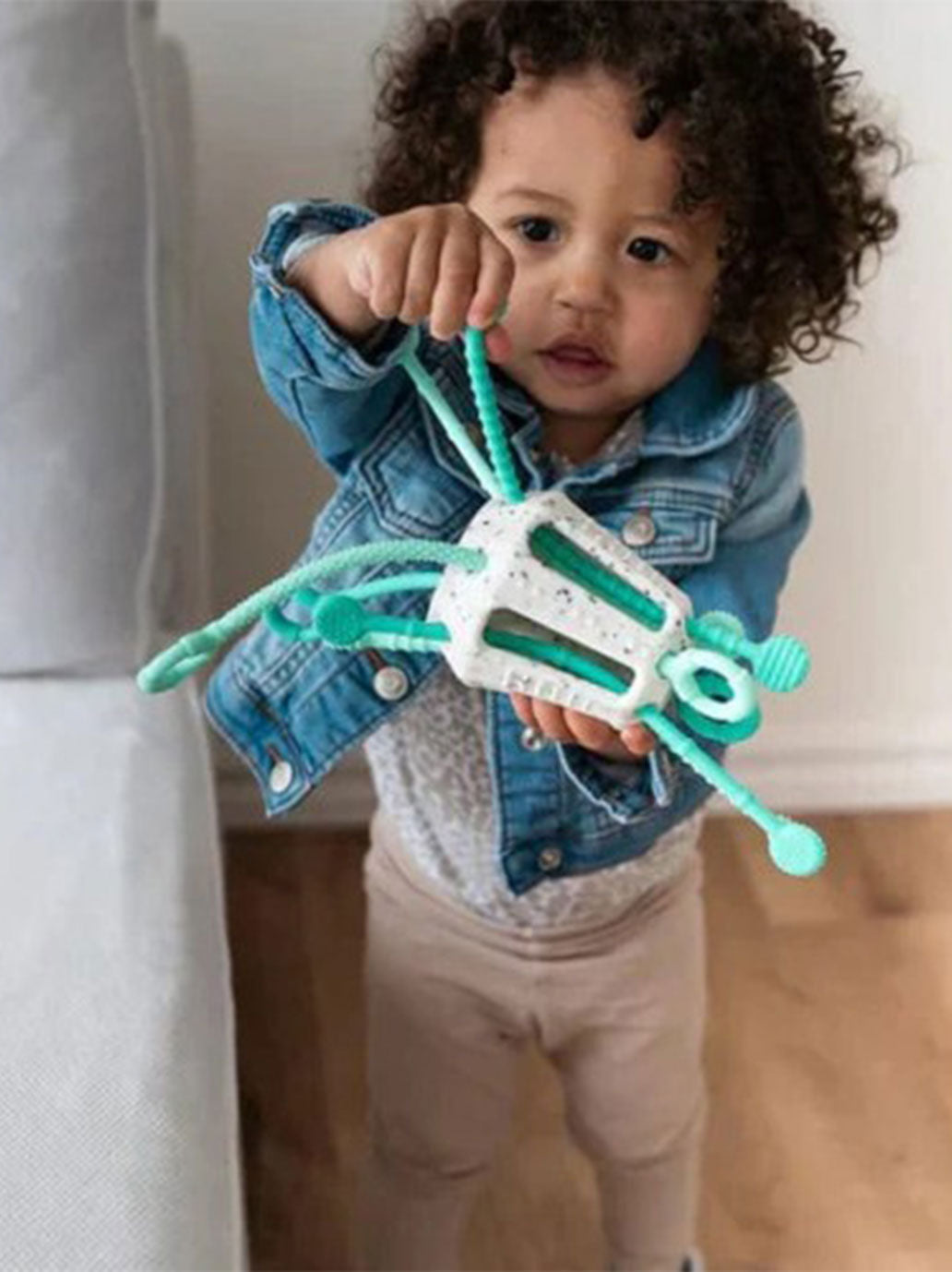 Sensoryczna zabawka Zippee Mobi BÉBÉ Concept