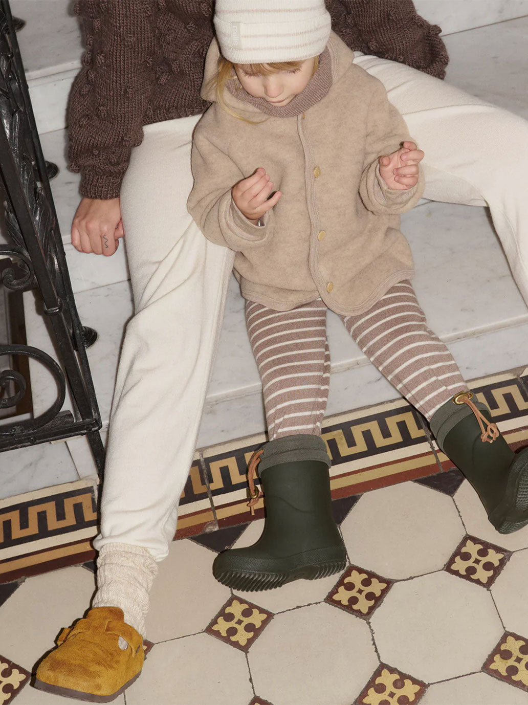 Damskie spodnie joggery z wełny merino Mille Family BÉBÉ Concept