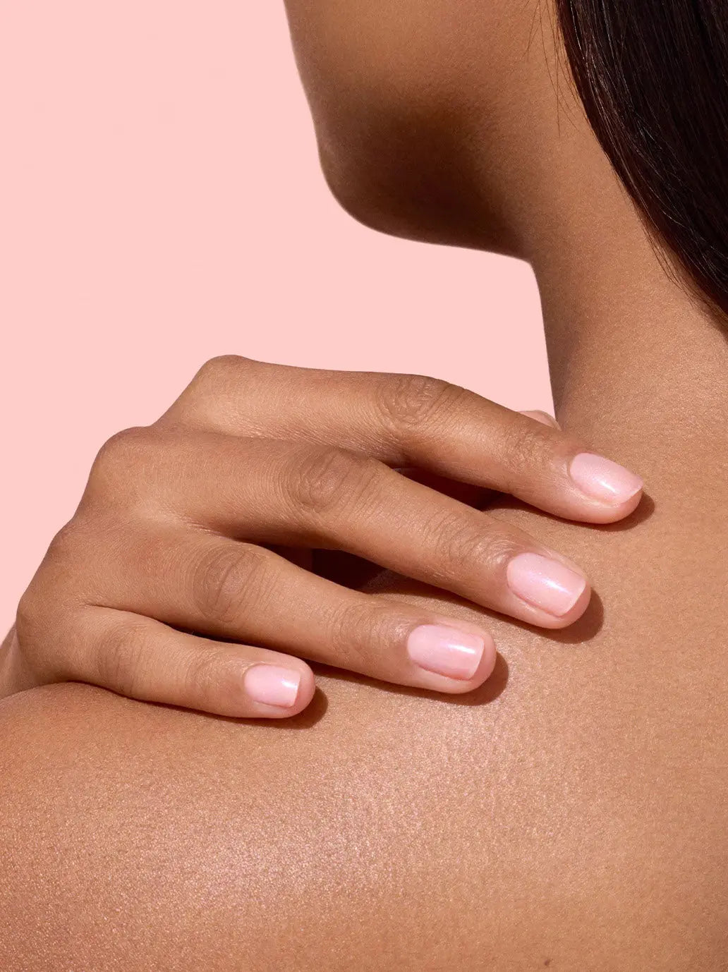 Pielęgnacyjny lakier do paznokci Active Plump Manucurist BEBE Concept