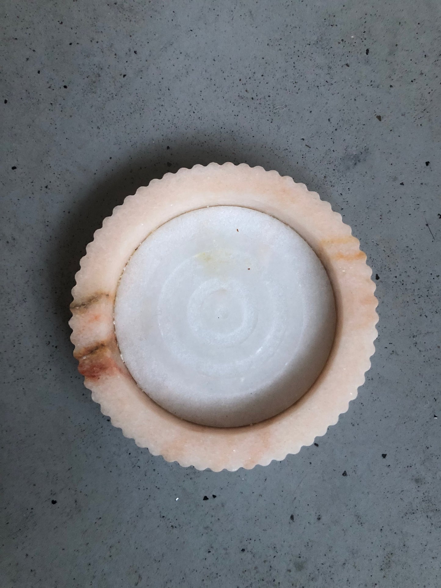 OUTLET Podstawka z naturalnego kamienia Branik bébé concept BÉBÉ Concept