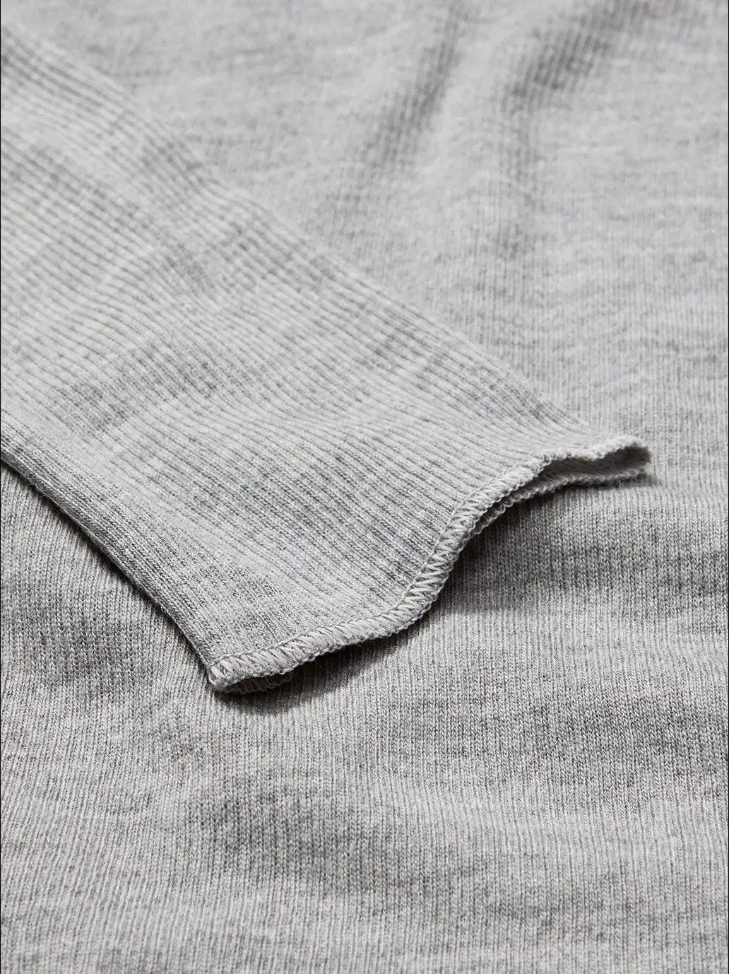 Esme Merino T-Neck SKALL STUDIO BEBE Concept