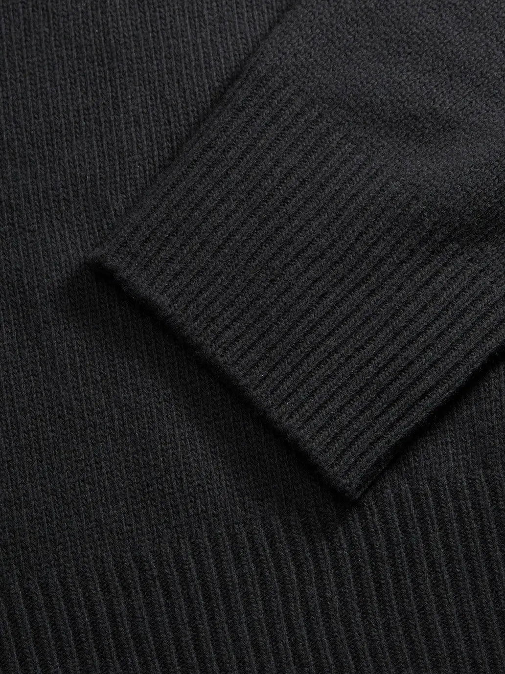 Silene Merino T-Neck SKALL STUDIO BEBE Concept