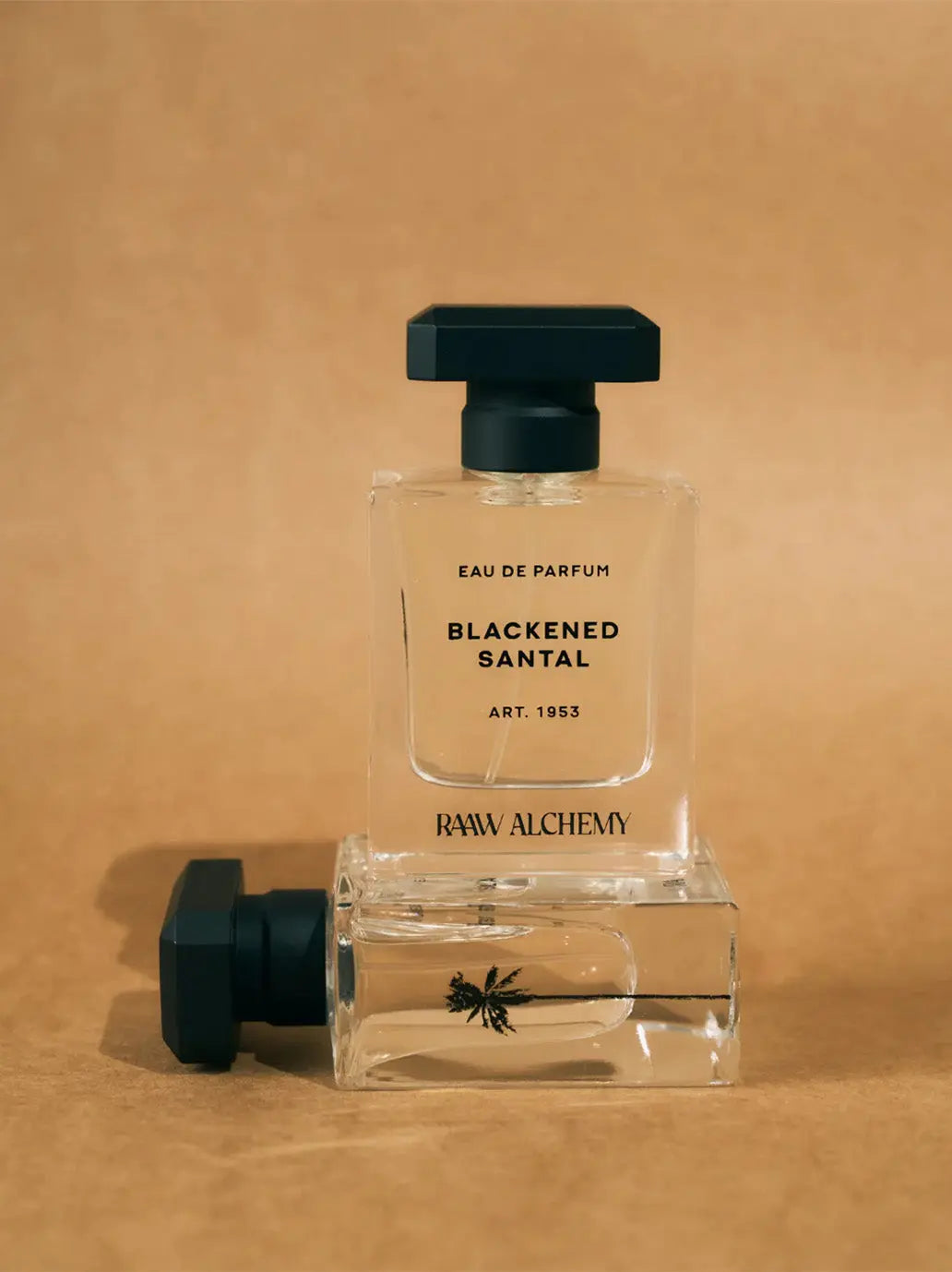Woda perfumowana Blackened Santal RAAW Alchemy BEBE Concept
