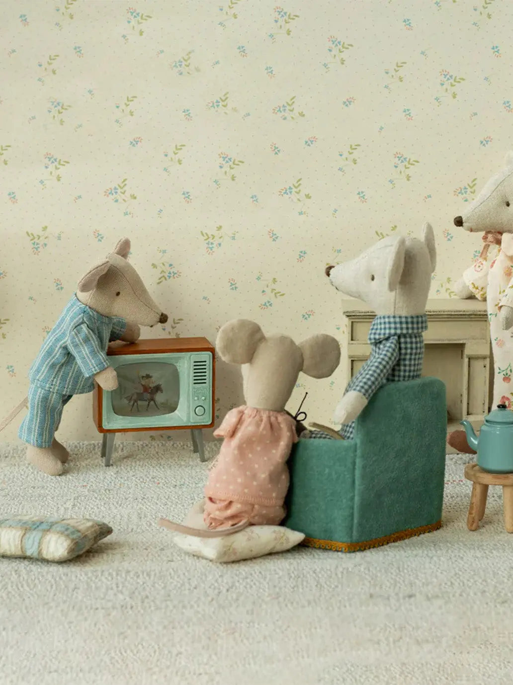 Miniaturowy telewizor retro Maileg BEBE Concept