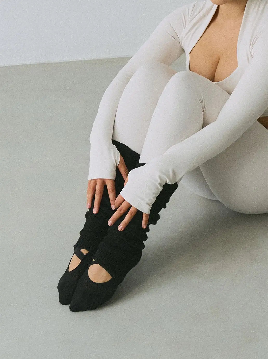 Skarpetki antypoślizgowe Pilates Socks Sisterly Tribe BEBE Concept