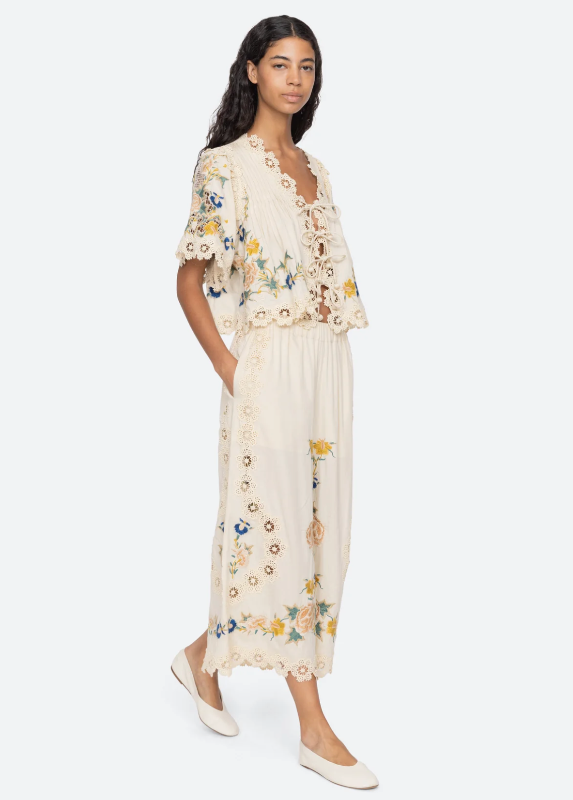 Adonna Embroidery Pants