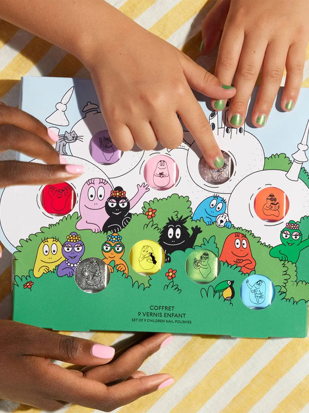 OUTLET Zestaw 9 lakierów do paznokci dla dzieci Barbappa bébé concept BÉBÉ Concept