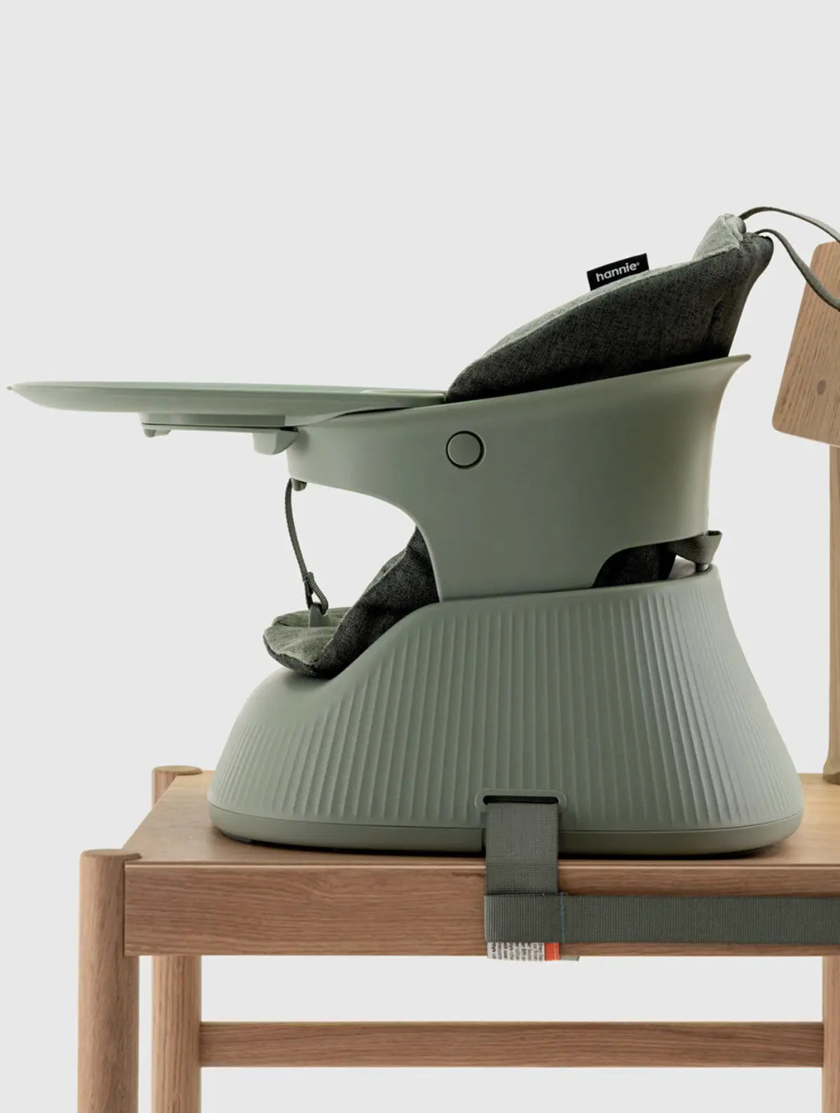 Krzesełko dla dziecka The Portable High Chair Hannie BEBE Concept