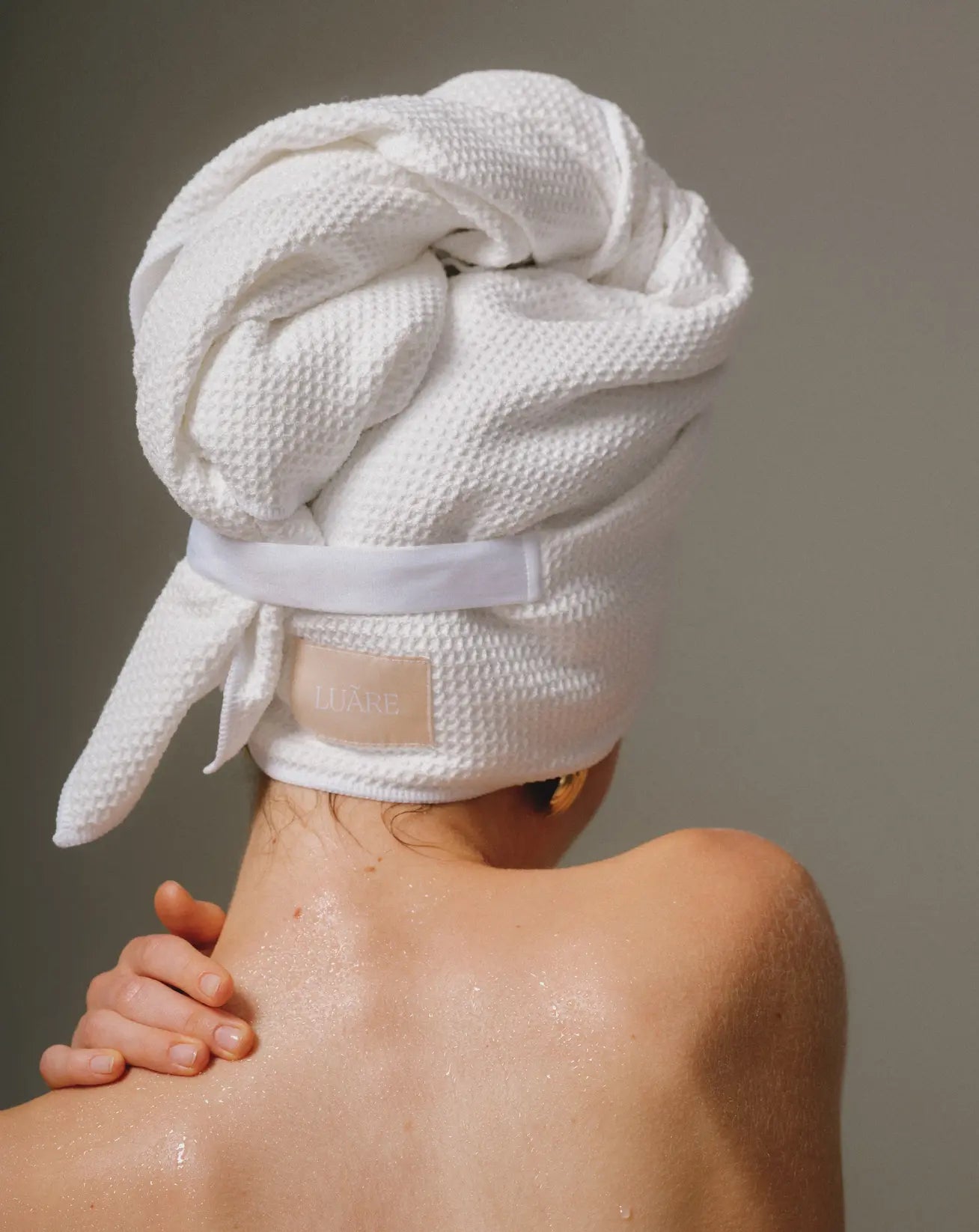 Ręcznik turban do włosów The Hair Hug Towel™ Luãre BEBE Concept
