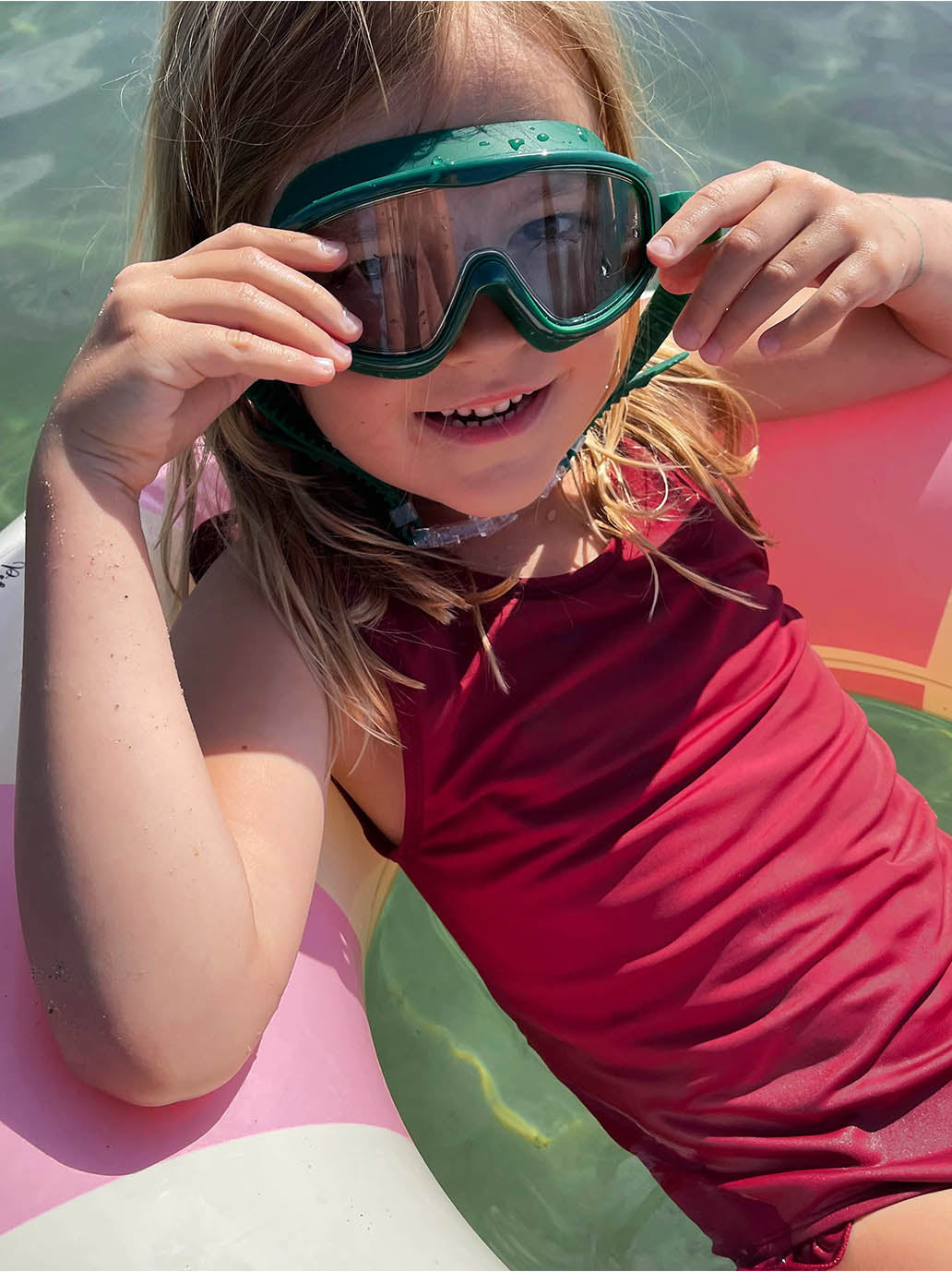 Silikonowe gogle kąpielowe Hans Petites Pommes BÉBÉ Concept