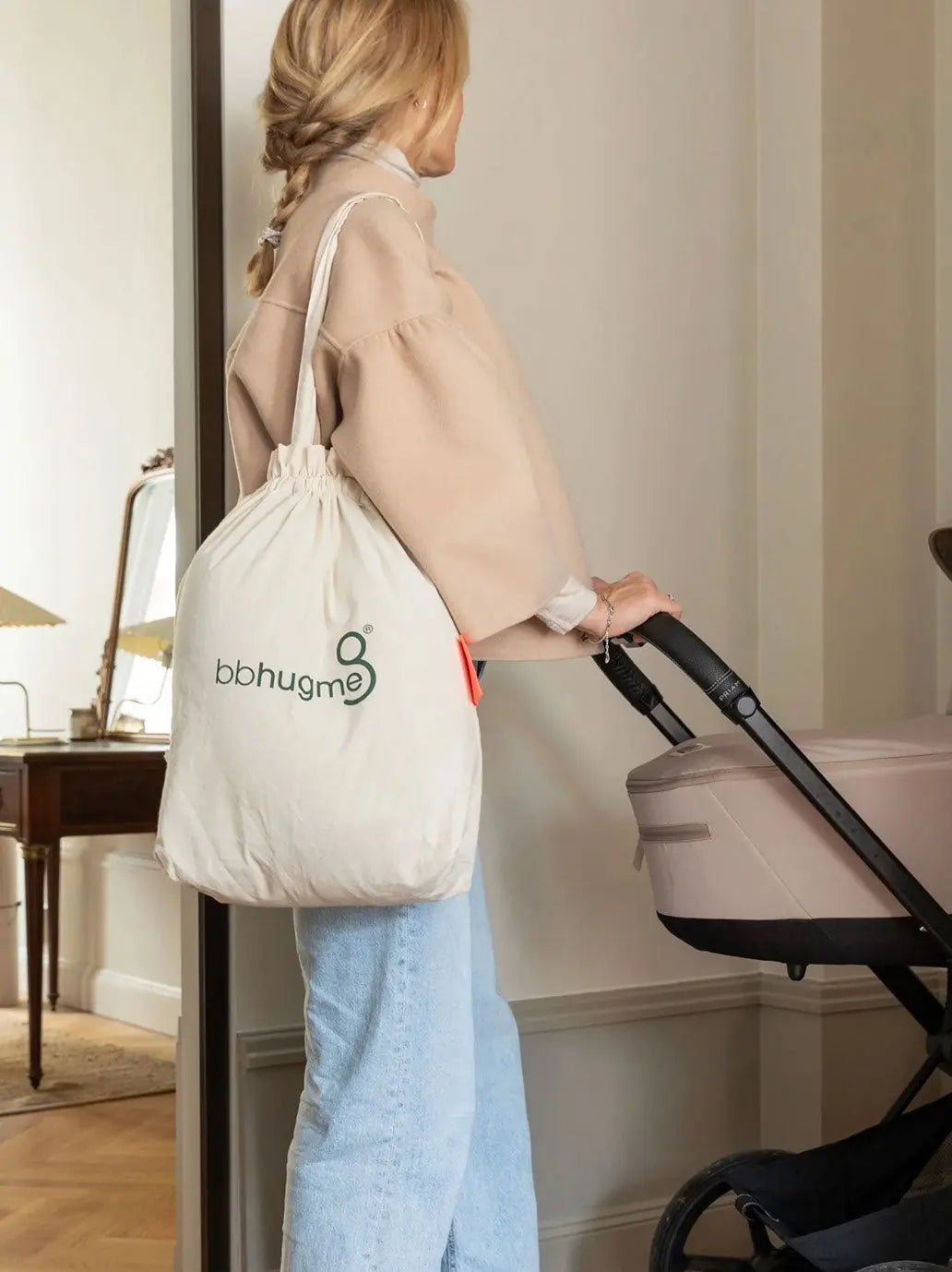 Poduszka do karmienia Nursing Pillow bbhugme BEBE Concept