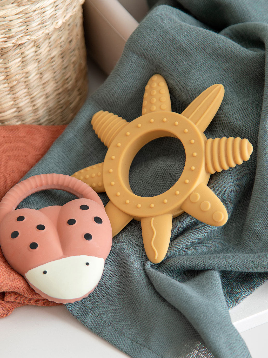 Gumowy gryzak Sebra BÉBÉ Concept