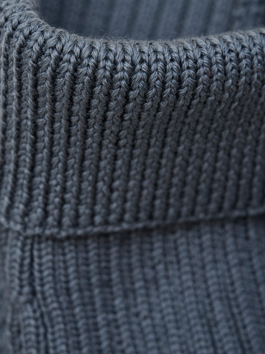 Komin z wełny merino Huttelihut BÉBÉ Concept