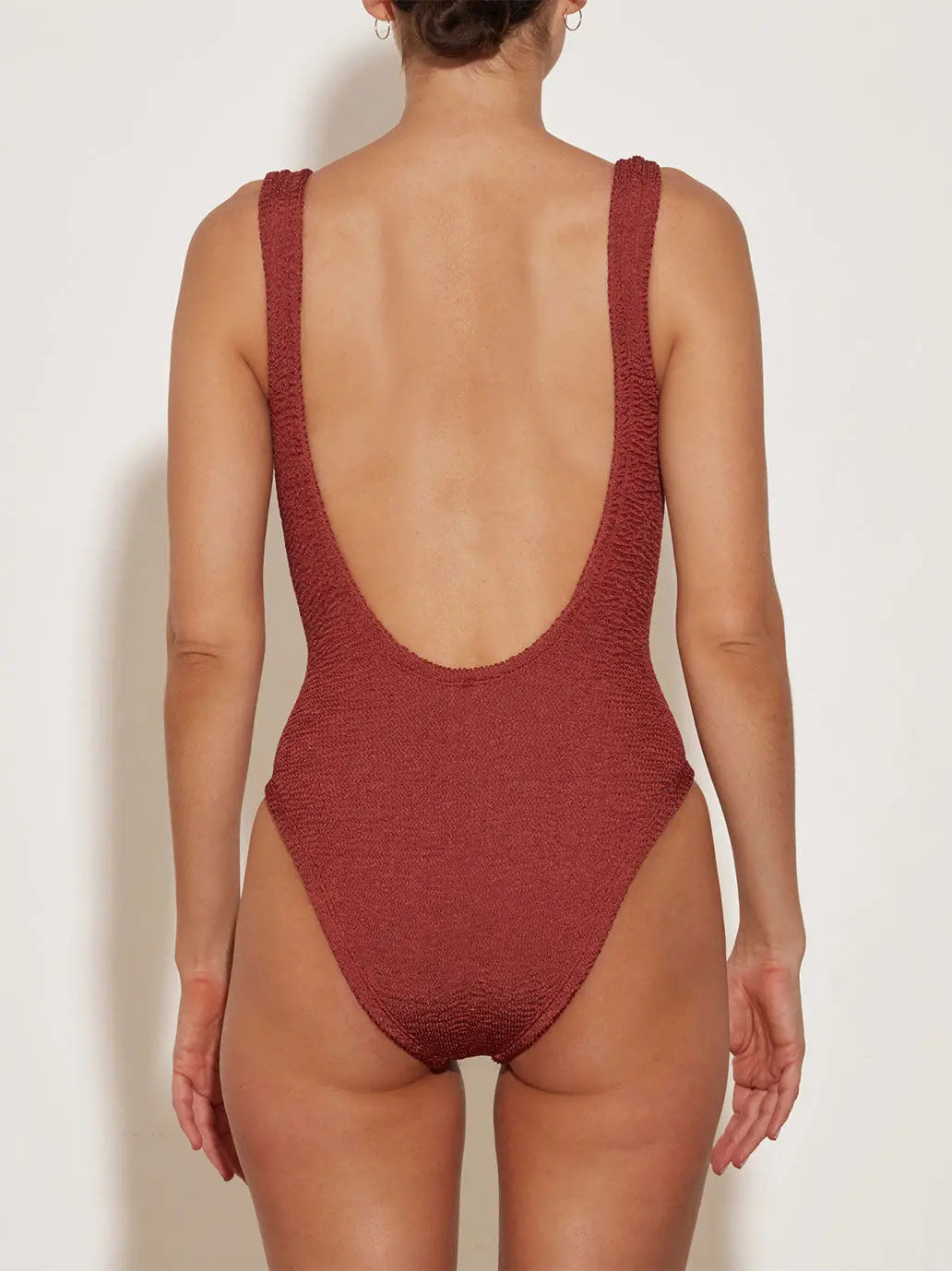 Jednoczęściowy kostium kąpielowy Square Neck Hunza G BEBE Concept