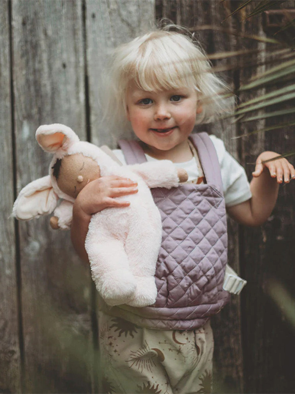 Nosidełko dla lalek Petal Carrier Olli Ella BÉBÉ Concept