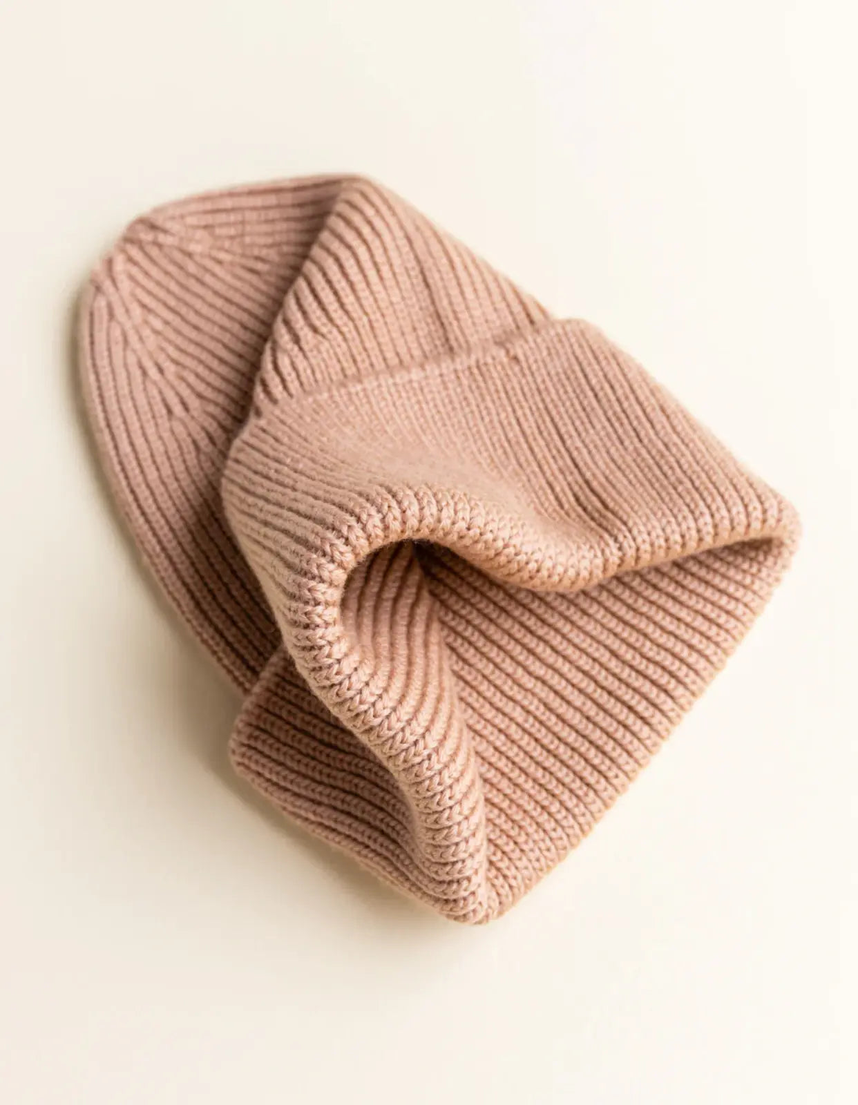 Czapka beanie z wełny merino Fonzie Adult Hvid BEBE Concept