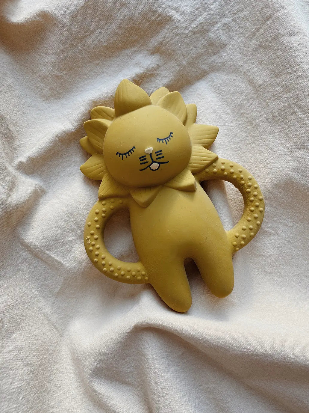 gryzak z naturalnego kauczuku Konges Slojd BEBE Concept