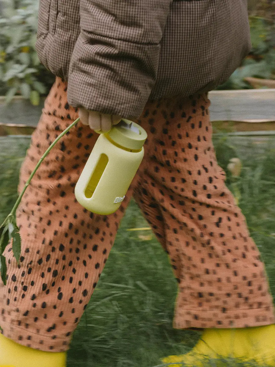 Szklane butelki i bidony dla dzieci – dlaczego warto wybrać szkło? BEBE Concept