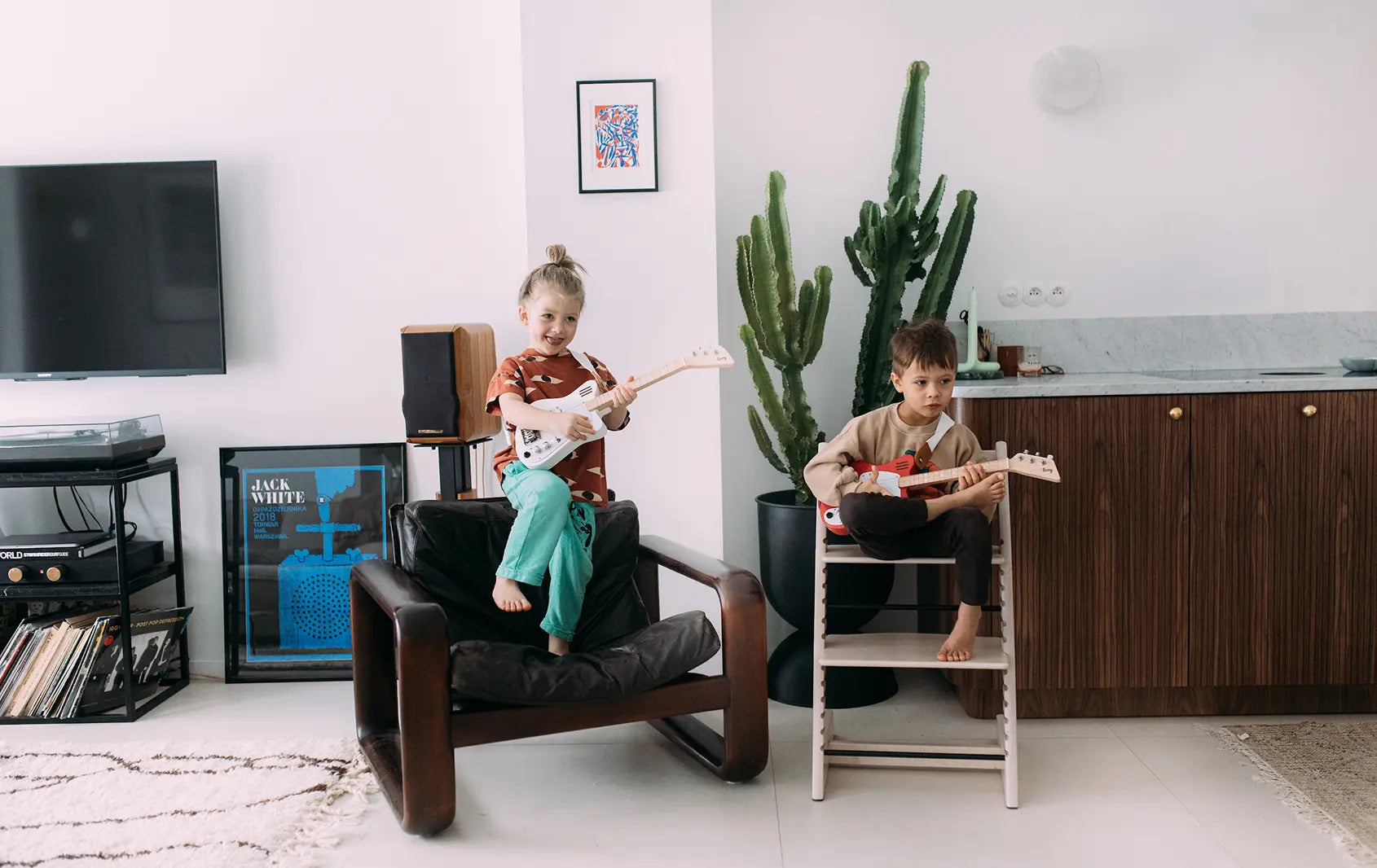 Tripp-Trapp-kultowe-krzesełko-które-rośnie-z-dzieckiem BÉBÉ Concept