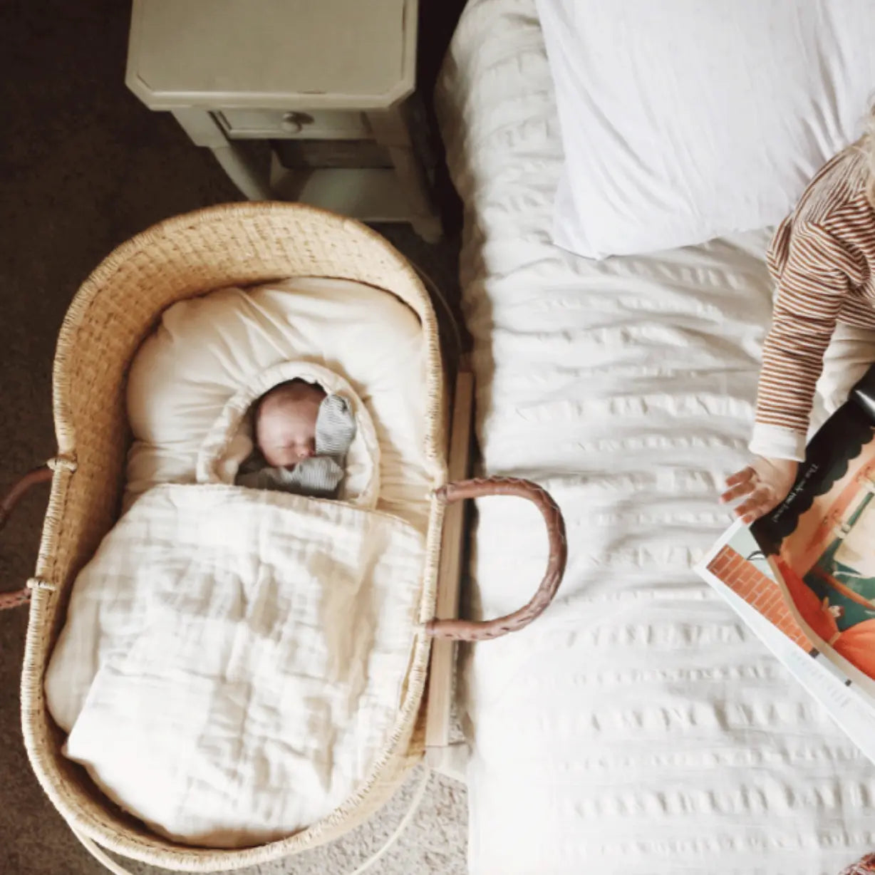 Kosz-mojżesza-bezpieczny-i-spokojny-sen-noworodka BÉBÉ Concept