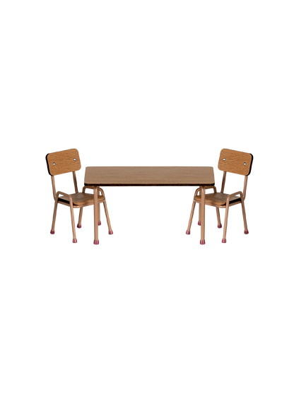 Miniaturowy stół z krzesłami Maileg BÉBÉ Concept 