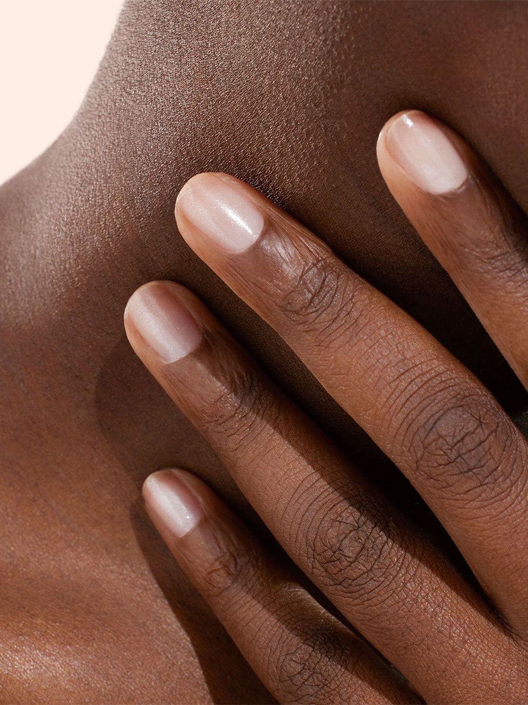 Pielęgnacyjny lakier do paznokci Active Shine Manucurist BÉBÉ Concept 