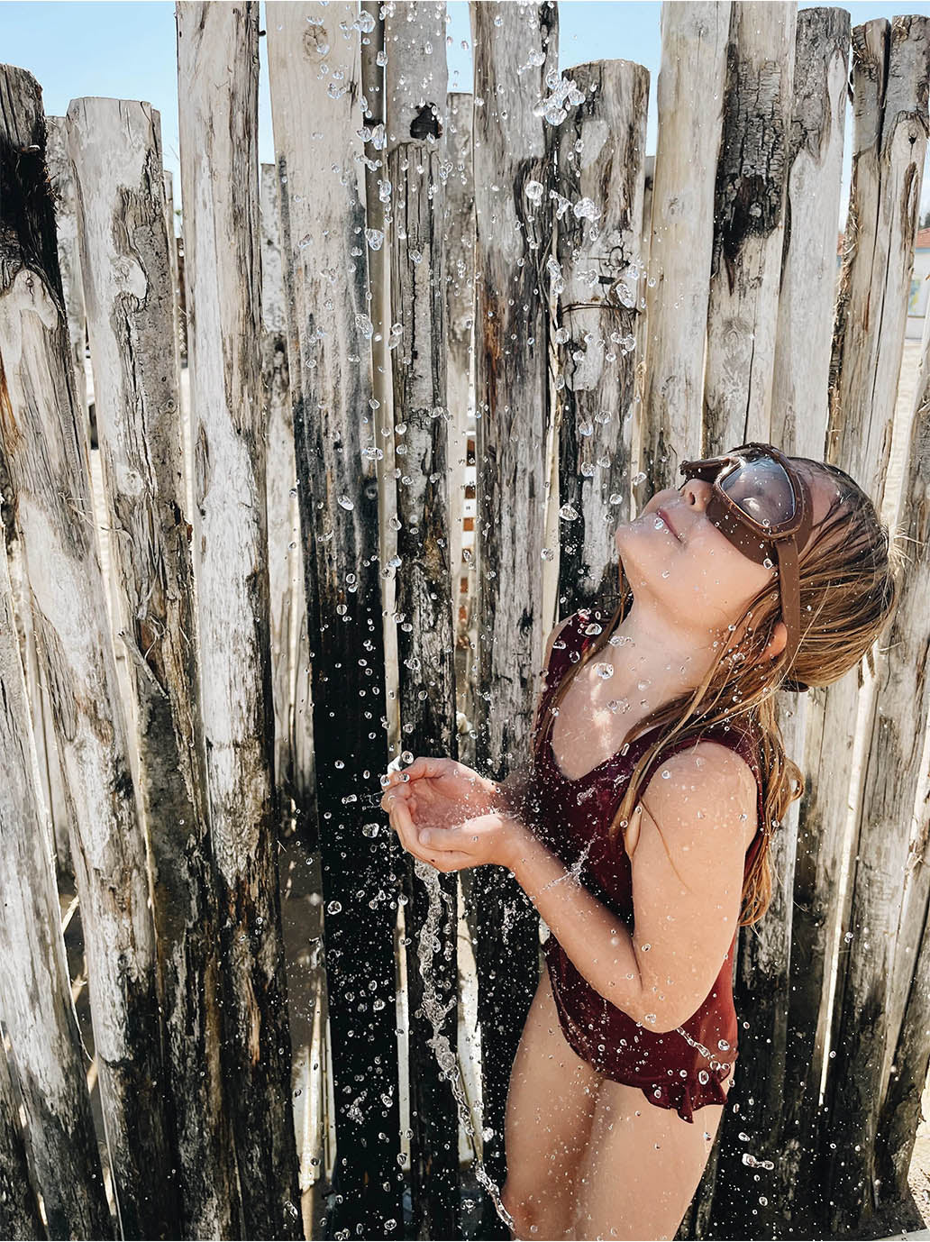 Silikonowe gogle kąpielowe Hans Petites Pommes BÉBÉ Concept