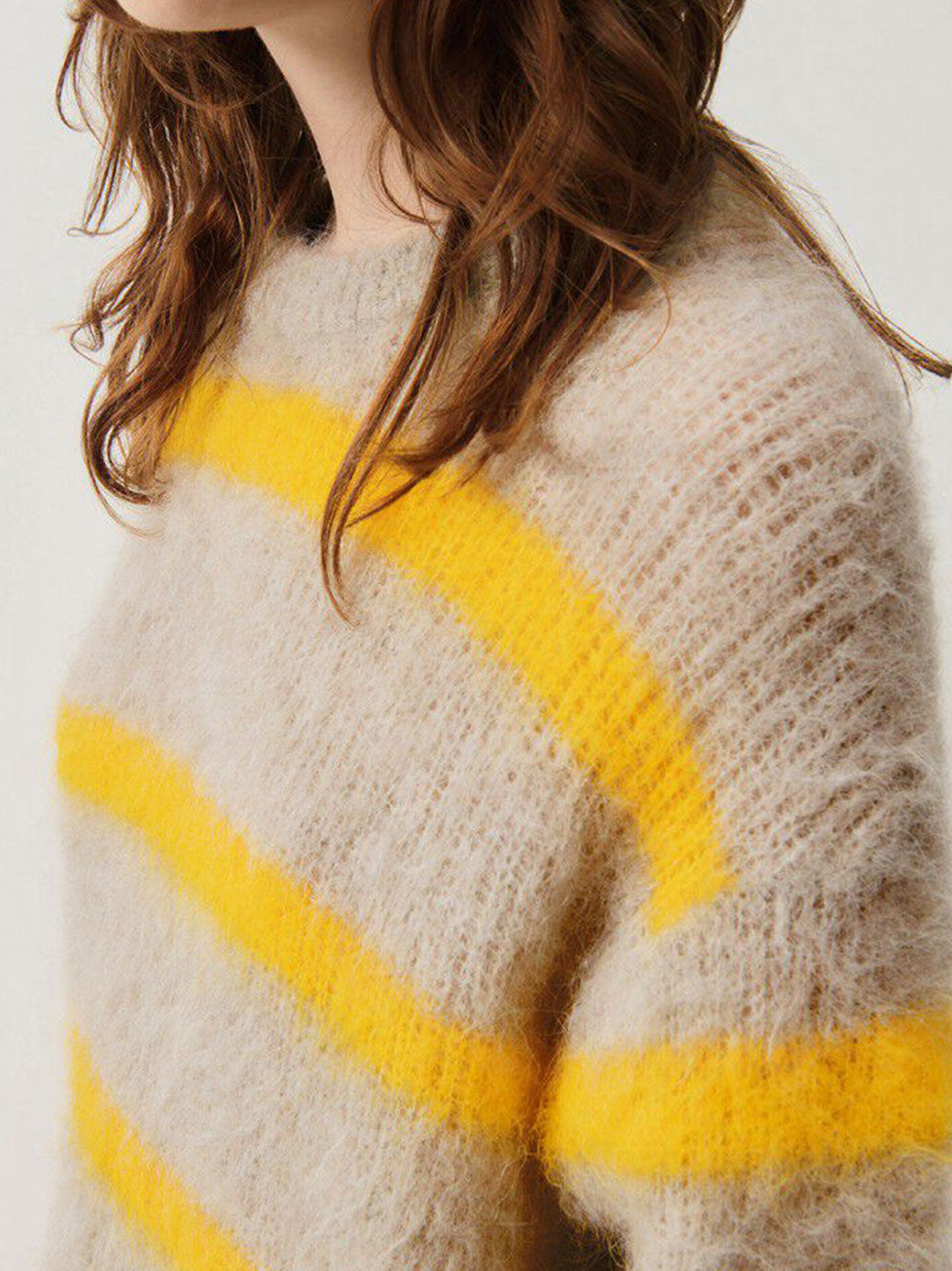 Damski sweter z alpaką Bymi American Vintage BÉBÉ Concept 