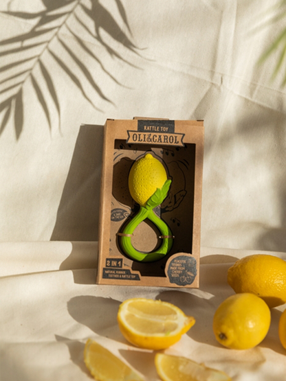 Gryzak grzechotka z kauczuku Oli &amp; Carol BÉBÉ Concept 