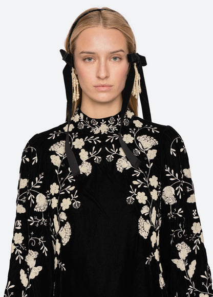 Shiloh Embroidered Hair Band BLACK