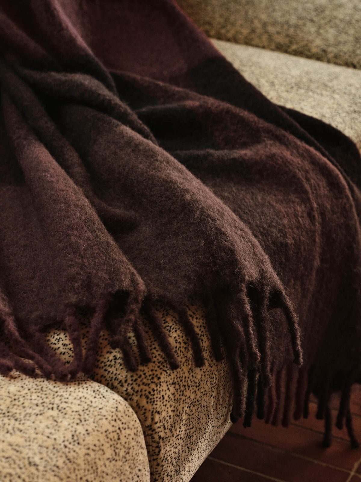 Koc Blur Mohair Blanket DARK CHOCOLATE/OXIDE RED