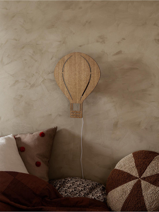 dřevěná nástěnná lampa Air Balloon Lamp
